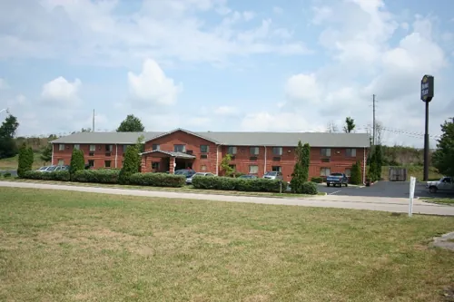 Home Place Inn – Building / Lobby / Hall — photo 3