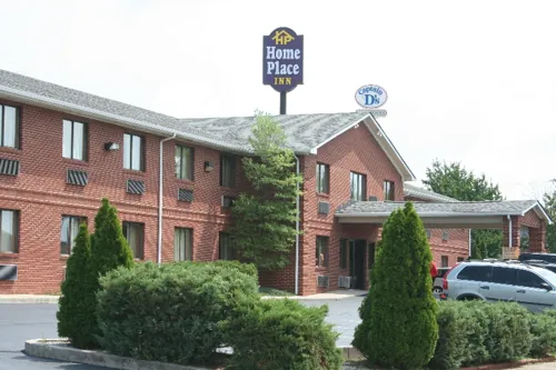 Home Place Inn – Building / Lobby / Hall — photo 5