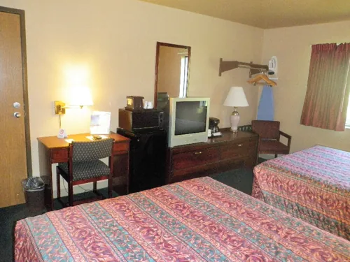 Home Place Inn – Single Room without Kitchenette — photo 2